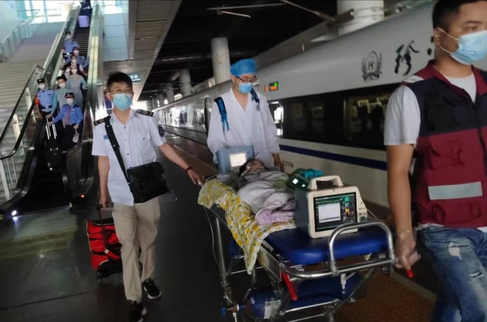 宁河区高铁转运公司